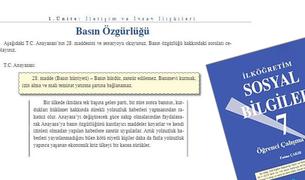 Министерство образования Турции изъяло школьные учебники из-за страницы о свободе прессы