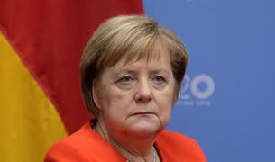 Меркель заявила о приверженности ЕС пакту с Турцией по беженцам