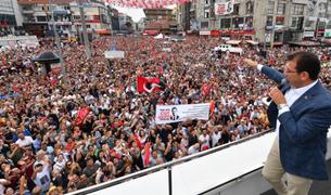 Имамоглу провёл митинги в трёх районах Стамбула