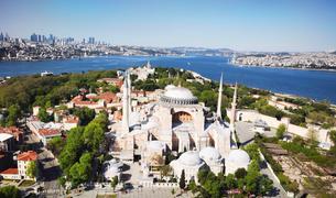 Аналитик: Трансформация собора Святой Софии наносит ущерб равноправию в Турции