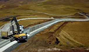 «Турция ускорила строительство стены вдоль границы с Ираном»