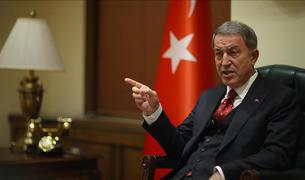 Министр обороны Турции: Анкара защитит интересы граждан Сирии