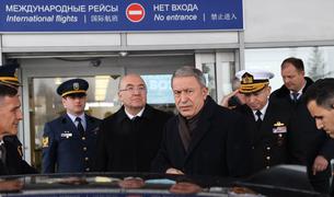 В Москве впервые за 11 лет встретились главы оборонных ведомств Турции и Сирии