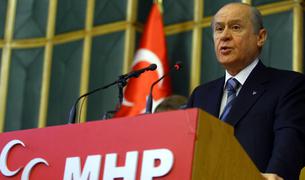 Лидер ПНД призвал ввести военное положение в неспокойных провинциях Турции 