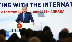 Эрдоган намекнул о возможной отмене чрезвычайного положения «в не столь отдаленном будущем»