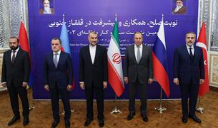 В Тегеране началось заседание глав МИД формата "3+3" по Закавказью