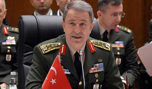Высший военный совет Турции оставил главу Генштаба страны Хулуси Акара на посту