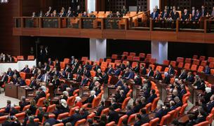 Парламент Турции осудил атаки Израиля на Сирию, заявил о поддержке сирийского народа