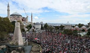 Жители Турции приняли участие в массовых акциях в поддержку Палестины