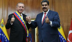 Президенты Турции и Венесуэлы провели телефонный разговор о мировой повестке