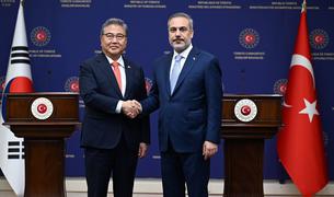 Турция и Южная Корея обсудят АЭС, ВПК и международные кризисы