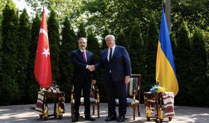 Фидан: Украина поддержала инициативы Турции по обеспечению безопасности в Черном море