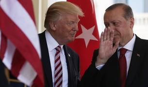 Эрдоган пригласил Трампа посетить с визитом Турцию