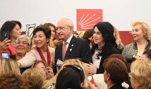 Турецкие партии выдвинули значительно низкое число женщин в кандидаты в депутаты