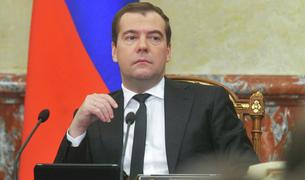 Песков не подтвердил, что Медведев в Турции провел переговоры с Волкером и Нуланд