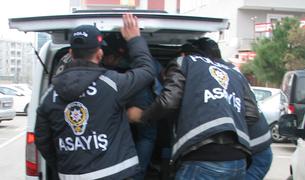 В Турции задержаны 26 полицейских по подозрению в незаконной прослушке