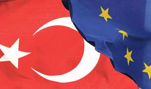 Меркель: Турция пока не выполнила ряд условий для безвизового режима с ЕС