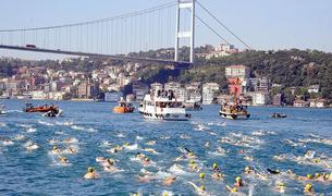 Межконтинентальные соревнования по плаванию через Босфор пройдут в июле