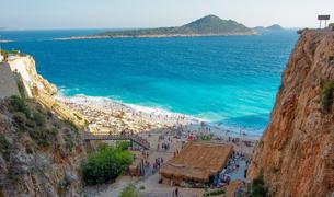 Туристы раскупили больше трети путёвок в Турцию на лето