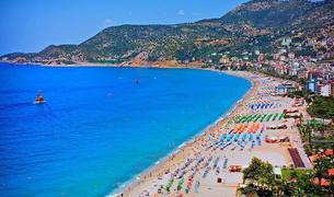 Россия сохранила первое место по числу иностранных туристов в Турции — 6,39 млн человек