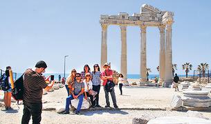 Поток туристов в Турции сократился за прошедшие 9 месяцев этого года