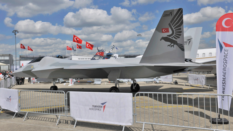 На авиасалоне в Ле-Бурже представили турецкий истребитель пятого поколения