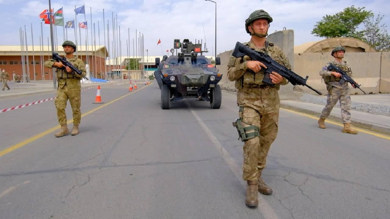Сколько турецких военных находится в аэропорту Кабула?