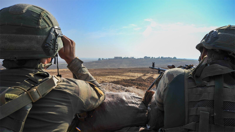 Турецкая армия уничтожила 11 курдских боевиков в Сирии - Минобороны Турции