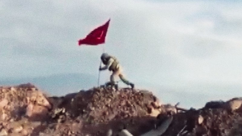 Турецкие военные взяли гору Дармык в Африне