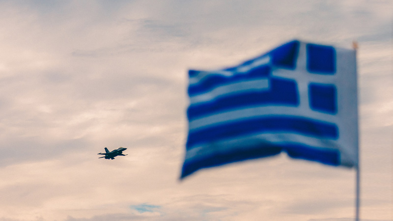 Греция заявила о нарушении Турцией военного пространства 39 раз за сутки