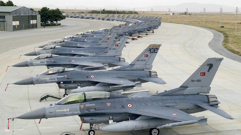 Турецкие F-16 получат новейшие бортовые комплексы РЭБ от "Нортроп Грумман"