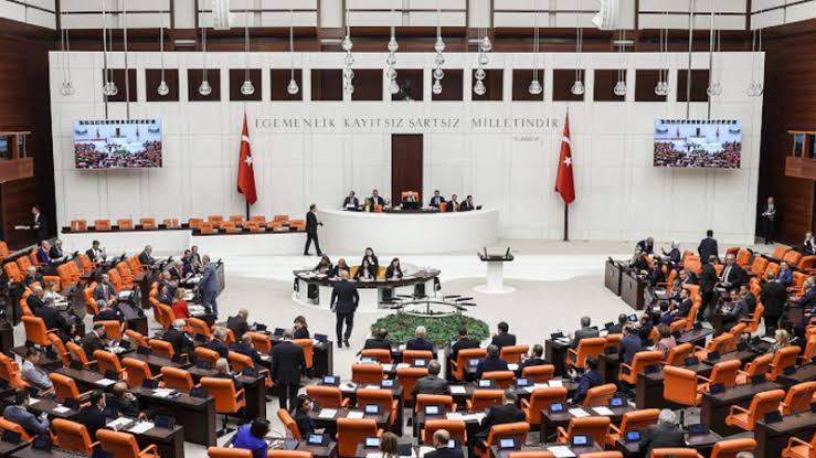 Законопроект о разоружении РПК внесен в парламент Турции