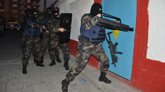 15 человек задержаны в Турции в ходе антитеррористических операций