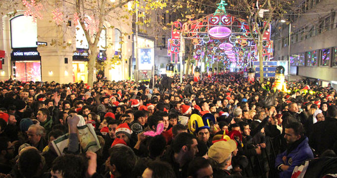 В стамбульских районах Бешикташ и Шишли отменены праздничные мероприятия по случаю Нового года