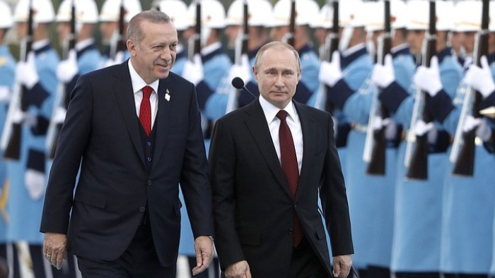Россия пытается повернуть Турцию к себе?