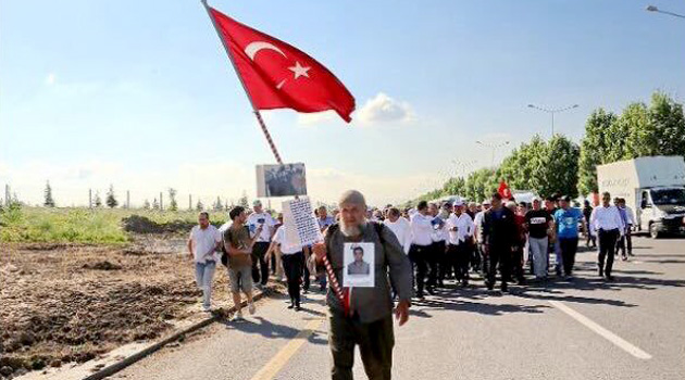 «Марш справедливости» стал протестом в поддержку жертв политических репрессий в Турции