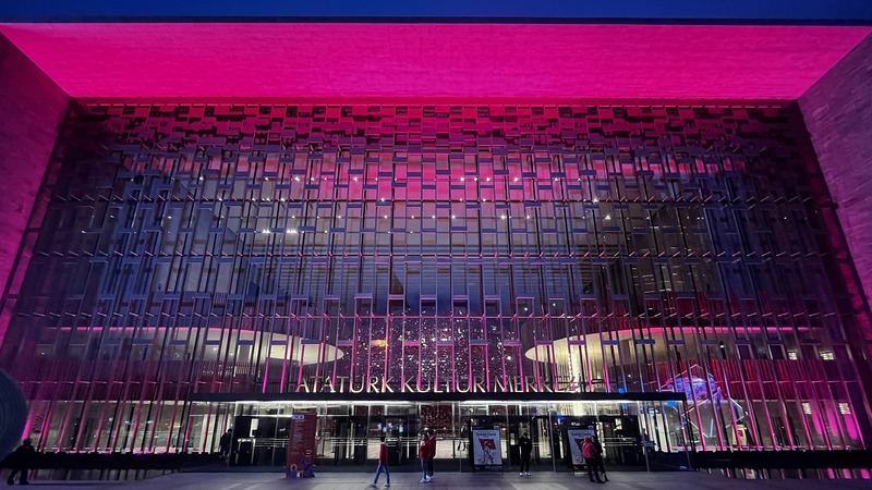 Культурный центр Ататюрка — сердце культурной жизни Стамбула