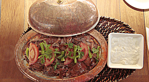 Искендер-кебаб - блюдо, завоевавшее полмира