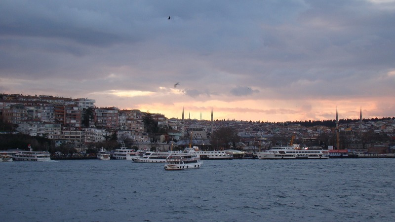 СМИ: Инвесторы из стран Персидского залива покупают землю вокруг канала Стамбул