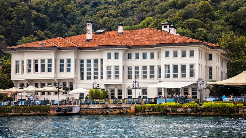 Роскошный стамбульский отель Les Ottomans будет продан из-за долгов