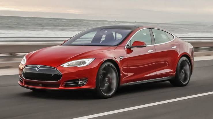 На фоне роста спроса Volvo и Tesla фокусируются на турецком рынке