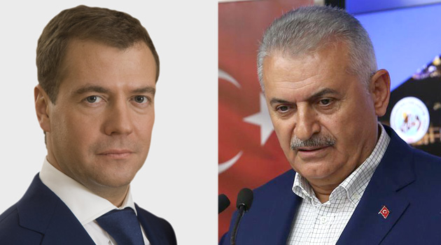 Медведев обсудил по телефону с премьером Турции АЭС «Аккую» и «Турецкий поток»