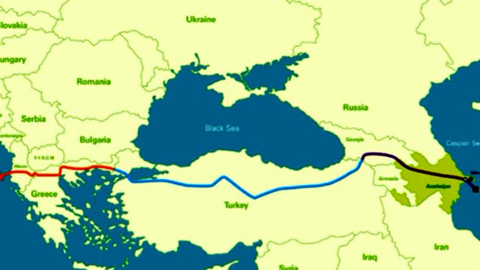 Поставки газа в Турцию из Азербайджана начнутся летом