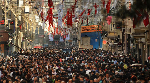 Опрос показал, что граждан Турции больше всего заботит экономика