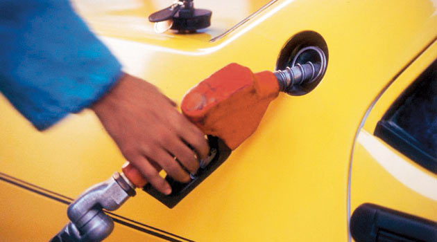 Цены на бензин растут как на автопилоте
