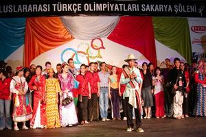 120 стран участвуют в Олимпиаде по турецкому языку