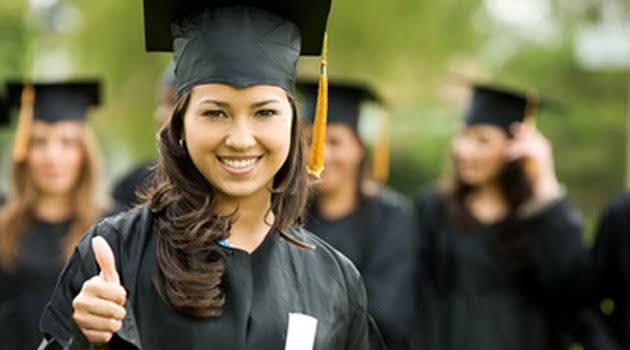 Отчет: выпускники турецких вузов находят первую работу менее чем за пять месяцев