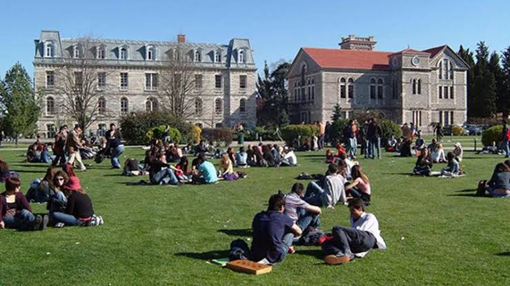 4 турецких университета вошли в топ-100 по версии Times Higher Education