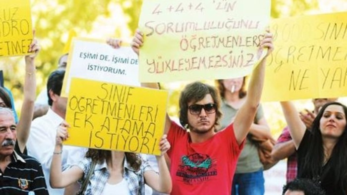 Количество безработных учителей в Турции может достигнуть миллиона