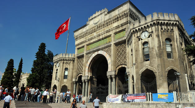 Более 880 000 студентов зачислены в турецкие университеты